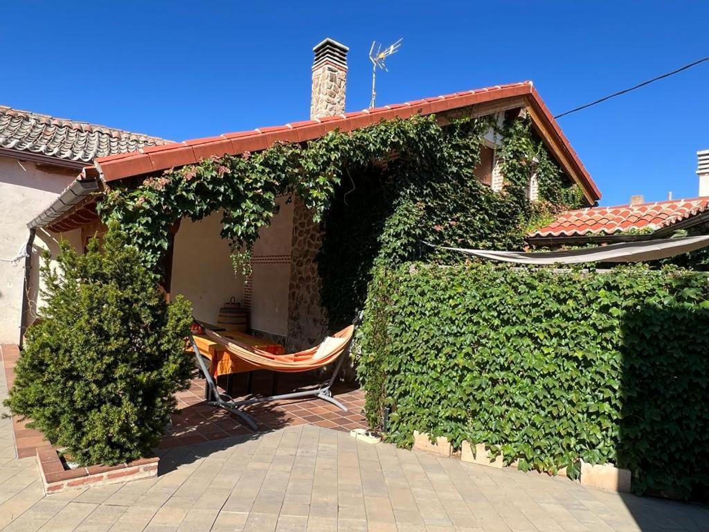 Casa Rural "Hazanas" Adanero المظهر الخارجي الصورة